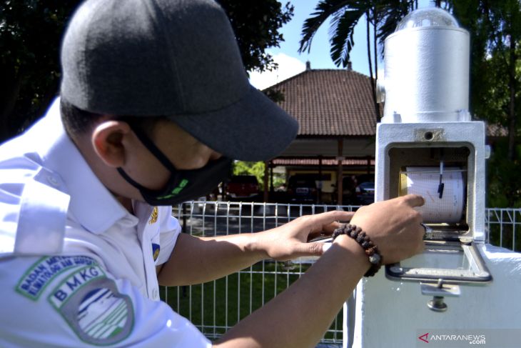 Indonesia helping draft UN document on radiation impact
