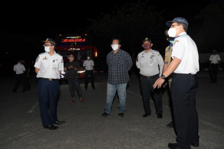 Satgas COVID-19 pantau Prokes di Terminal jelang libur panjang