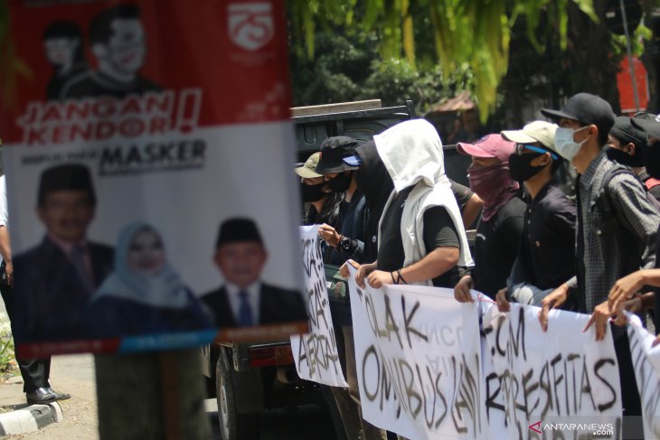 Unjuk Rasa Mahasiswa di Kota Kediri