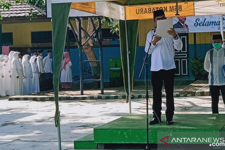 Sekda hadiri Hari Santri Nasional 2020 di MAN Kotabaru