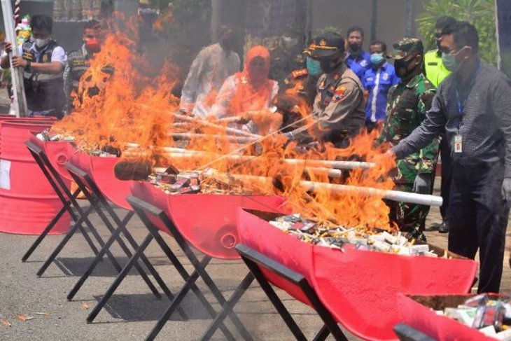 Pemusnahan barang milik negara hasil penindakan