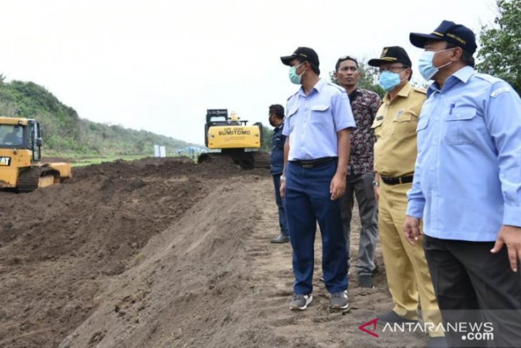 Pemkab Cianjur mendapat bantuan KKP bangun pusat budidaya tambak udang