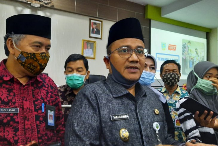 Kota Jambi izinkan sejumlah tempat usaha kembali beroperasi