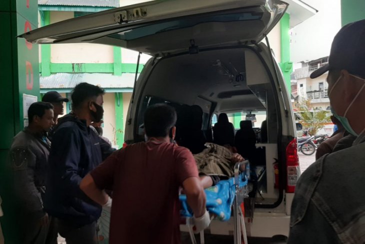 Hendak memancing, Sekdes di Bener Meriah kritis terjatuh dari tebing sungai