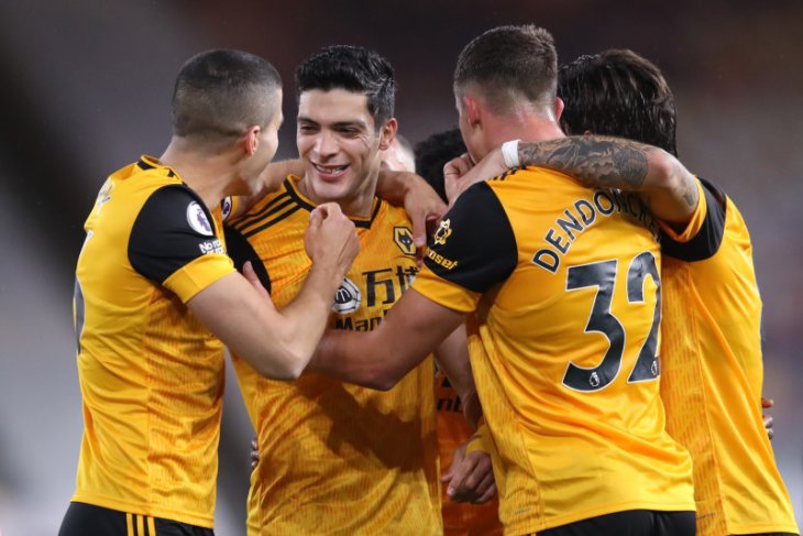 Gol Jacob Murphy selamatkan Newcastle dari tekanan Wolves