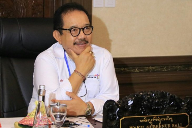 Wagub Bali minta warga wajib jaga jarak di objek wisata