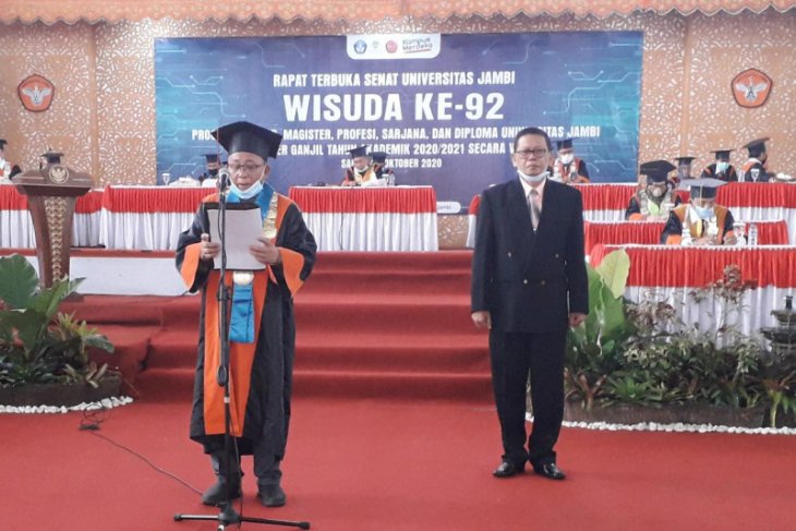 Rektor minta lulusan Unja bergerak bersama paltform Unja Smart