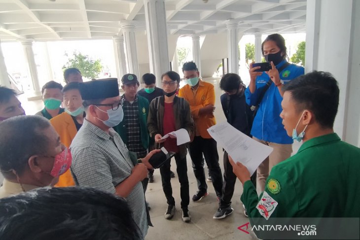 Mahasiswa Bengkulu pertanyakan aspirasi tolak Omnibus Law diteruskan DPRD ke pusat