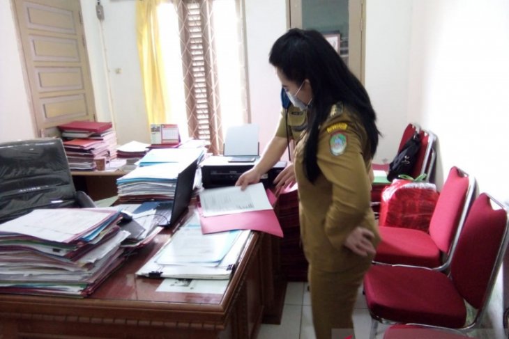 Bupati Landak minta penambahan jumlah usaha mikro penerima bantuan