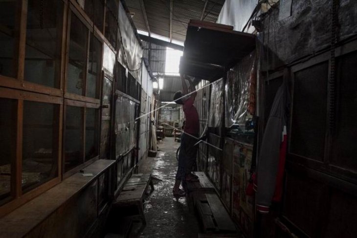 Pasar Harjodaksino ditutup selama sepekan