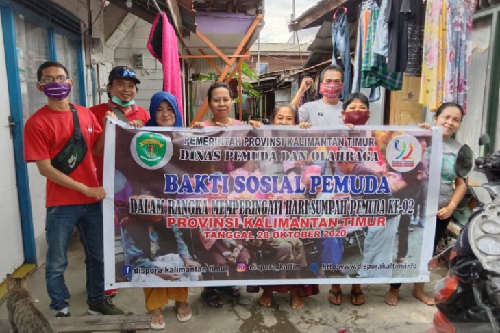 Peringati HSP Dispora bagikan sembako kepada warga terdampak COVID-19