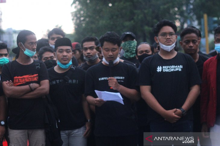 Aksi Mimbar Bebas Mahasiswa di Banjarmasin