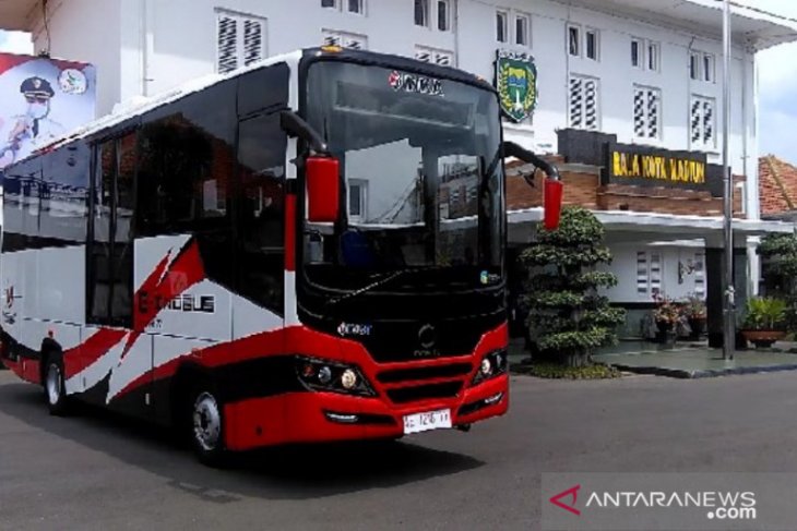 INKA siap pasarkan bus listrik ramah lingkungan