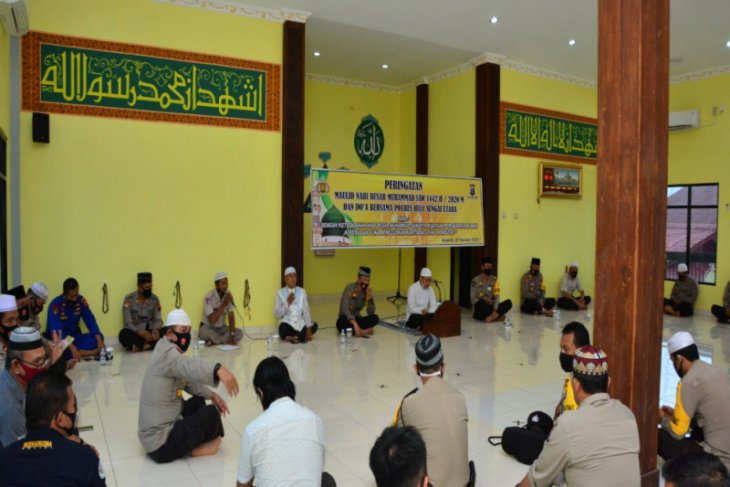 Terapkan protokol kesehatan saat memperingati Maulid Nabi Muhammad SAW