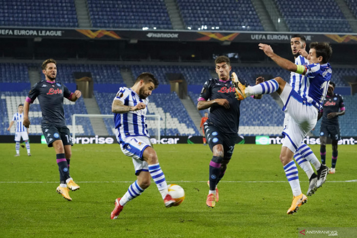 Napoli bawa pulang tiga poin seusai menang tipis 1-0 atas tuan rumah Real Sociedad