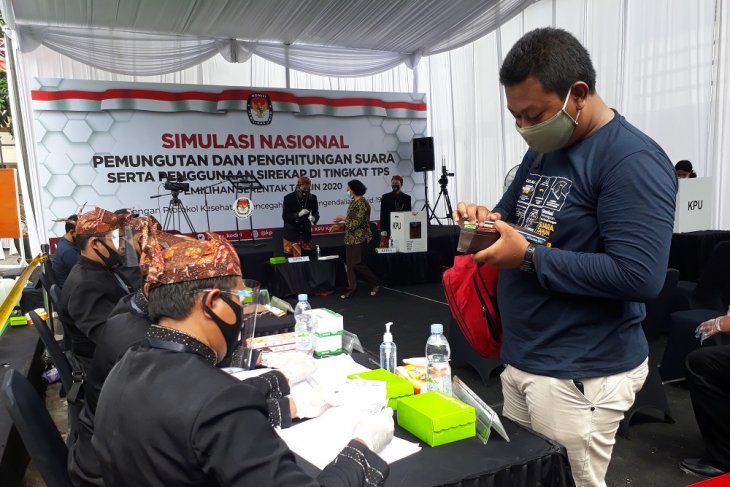 Gelar simulasi pemungutan suara, KPU Kediri matangkan persiapan Pilkada 2020