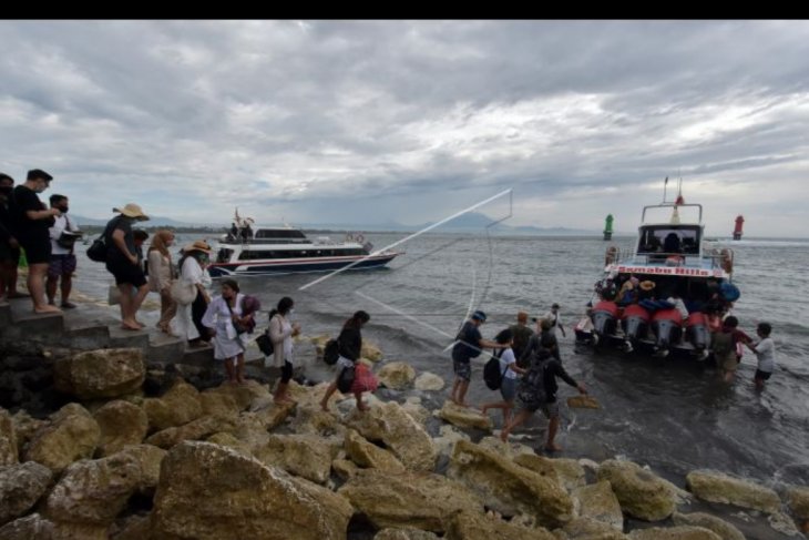 Aktivitas penyeberangan Sanur - Nusa Penida meningkat