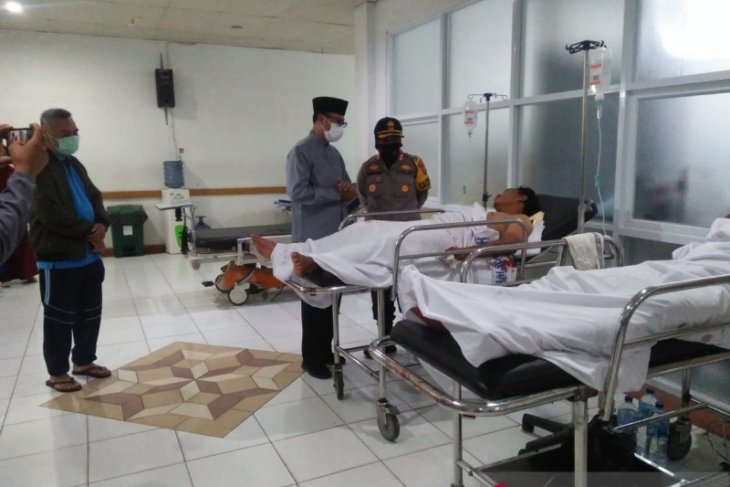 Empat anggota ormas korban bentrokan dilarikan ke RSUD Sukabumi