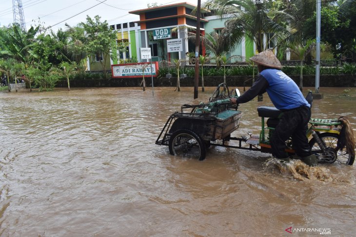 Banjir Landa Sebagian Wilayah Ngawi