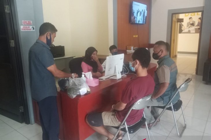 Polres Malteng limpahkan berkas kasus penganiaya ibu kandung ke kejari
