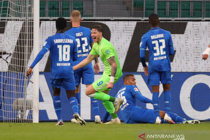 Wolfsburg menghantam Hoffenheim untuk perpanjang catatan tidak terkalahkan