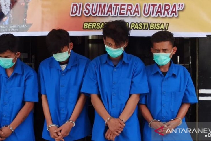 Polisi tangkap empat tersangka pemerkosa siswi SMK secara bergiliran