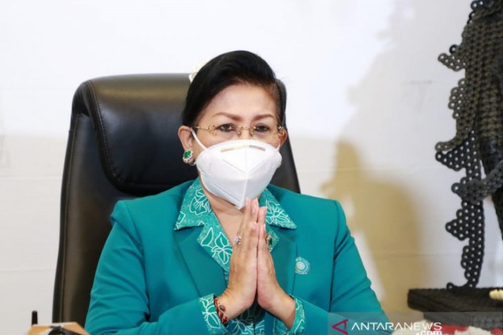 Putri Koster ikuti pelantikan dan sertijab pengurus TP PKK Pusat