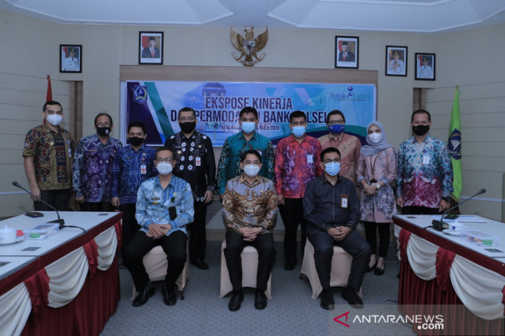 Bank Kalsel paparkan capaian kinerja kepada Pemkab HSS