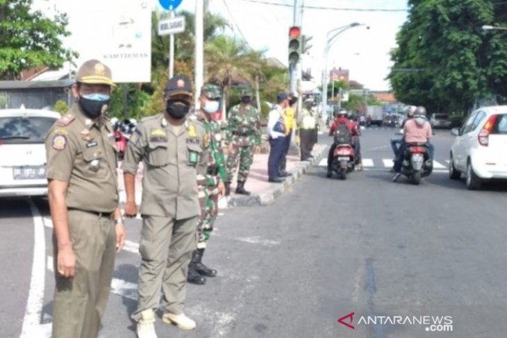 Tim yustisi Denpasar jaring 17 pelanggar protokol kesehatan