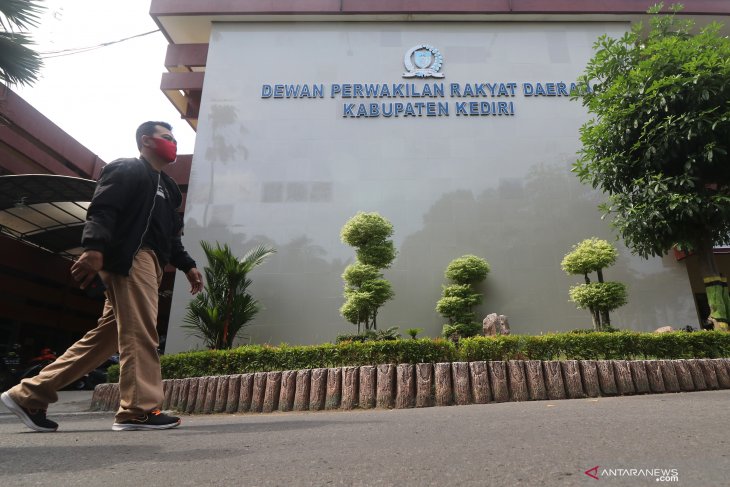Gedung DPRD Kediri kembali dibuka