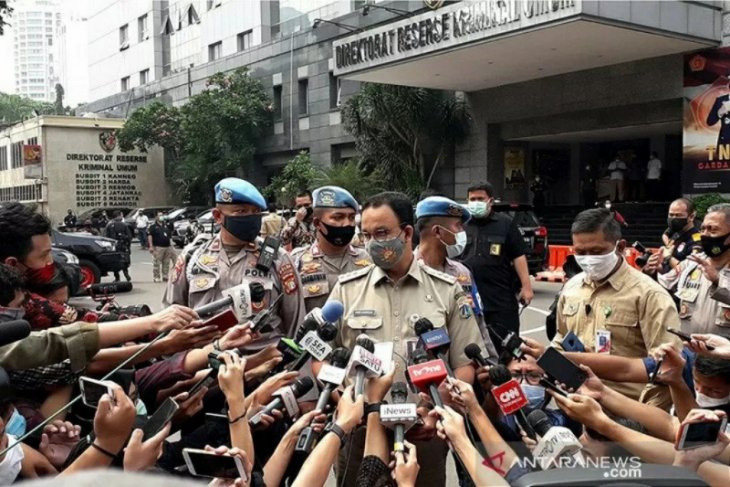 Anies Baswedan mengaku dicecar 33 pertanyaan selama sembilan jam