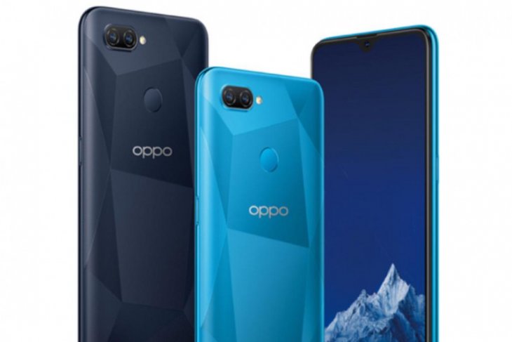 Oppo hadirkan ponsel
