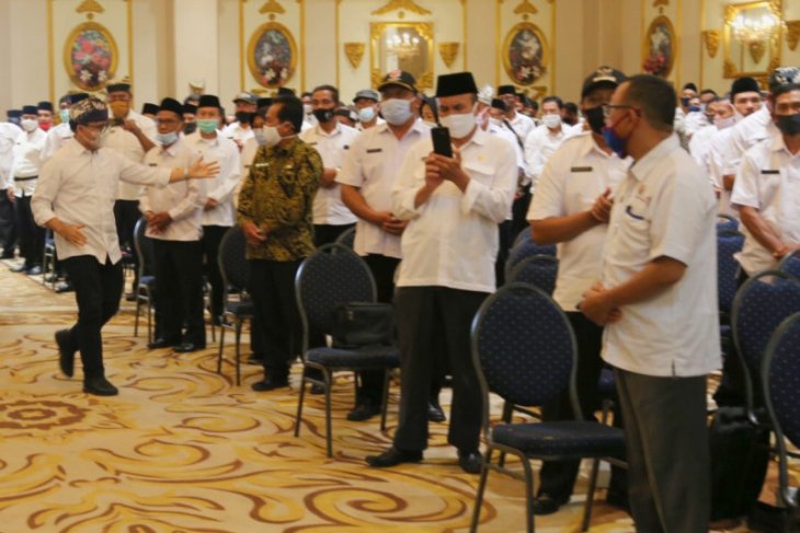 Bupati Banyuwangi minta kades dan BPD bersinergi untuk kemajuan desa