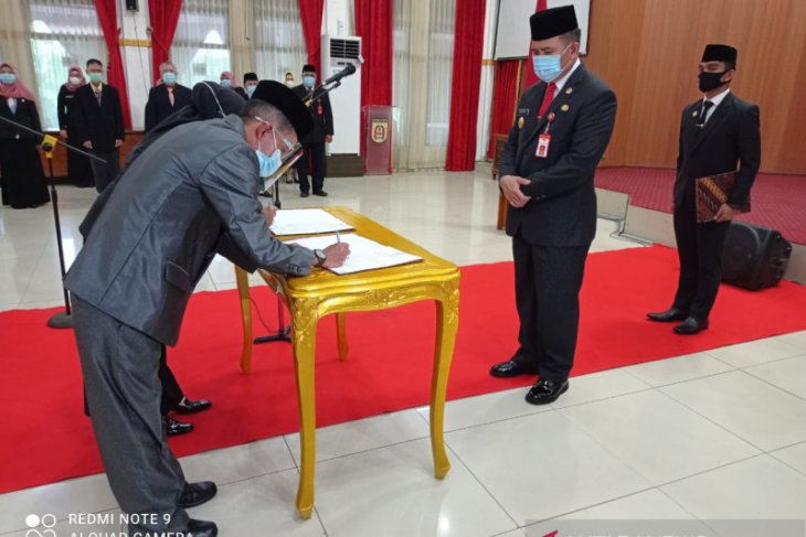 Pjs wali kota ambil sumpah enam kepala SDN