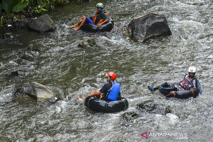 Mantan napi kelola wisata river tubing 