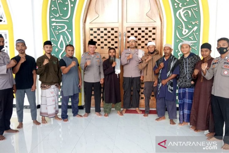 Binmas Polres Malteng ajak FPI jaga kamtibmas