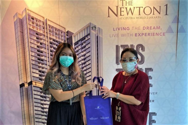 Serah terima unit The Newton 1 di Jalan Satrio tepat waktu
