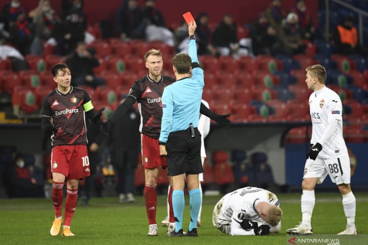 Feyenoord amankan satu poin dari CSKA dengan 10 pemain