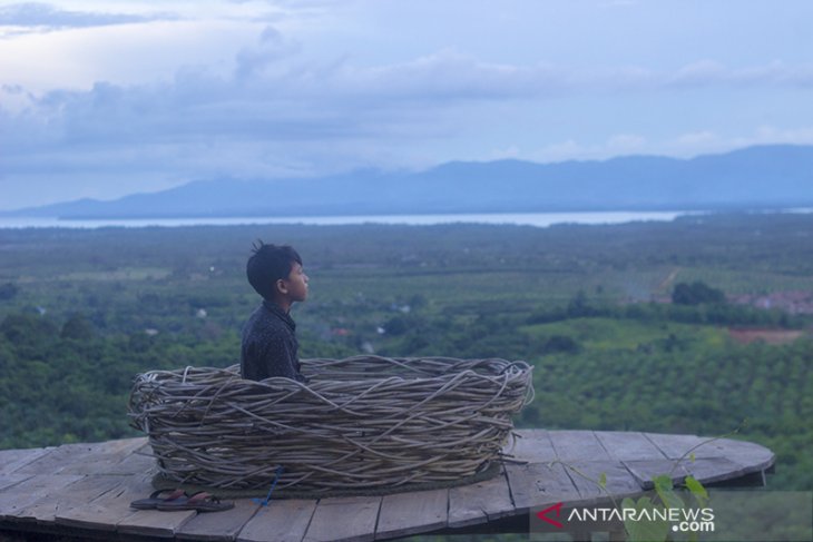 Wisata Gunung Mayang di Tanah Bumbu