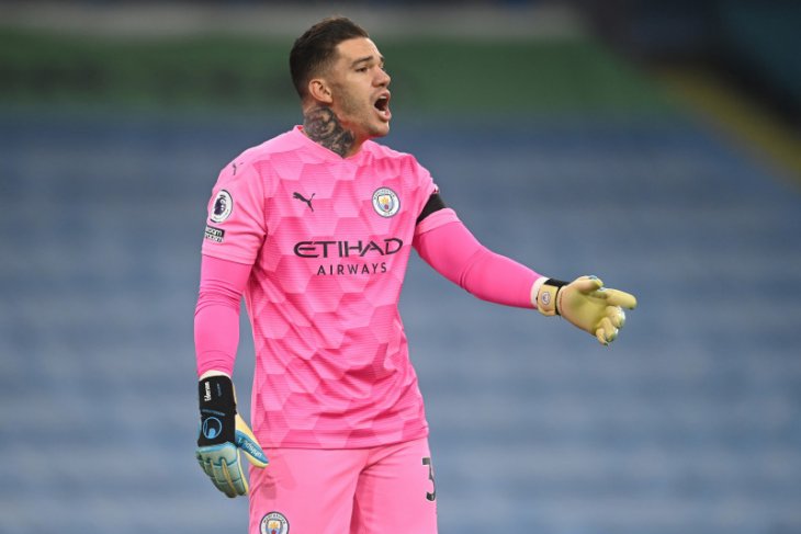 Kiper CIty Ederson mengaku bisa eksekusi tendangan penalti