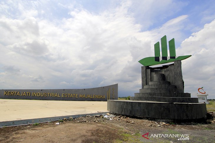 Pembangunan kawasan Indutrial Estate Majalengka 