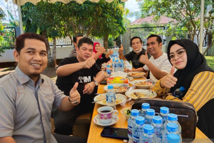 Paslon Bupati Tanah Bumbu wujudkan pilkada damai