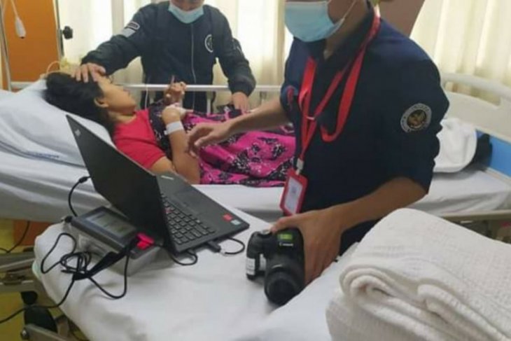 KJRI Kuching bantu pulangkan pekerja asal Kalbar yang sakit