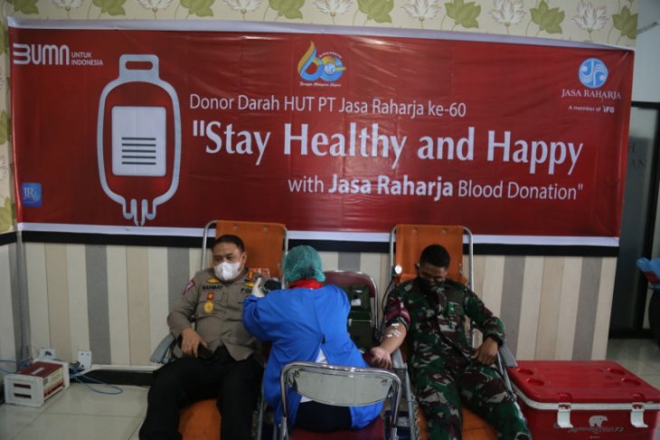 Jasa Rahaja Maluku gelar aksi donor darah sambut HUT ke-60