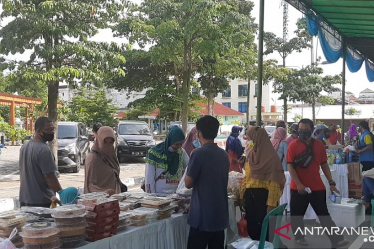 Pasar murah bantu masyarakat terdampak COVID