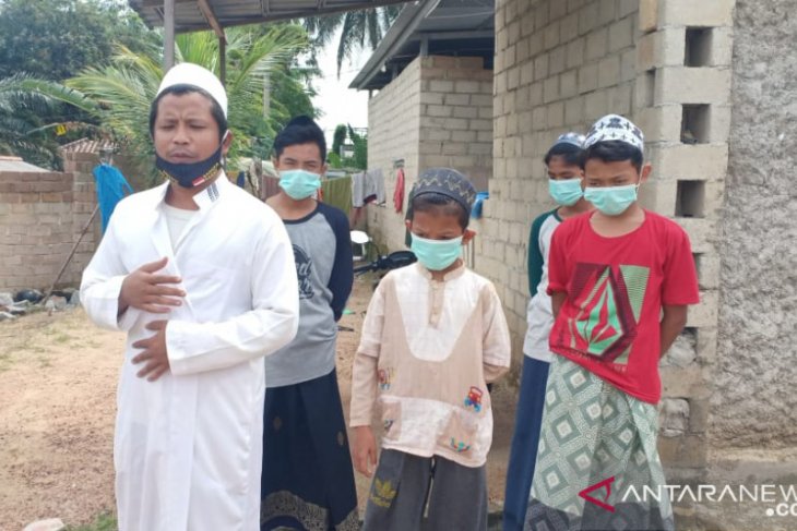 Polres Bangka Barat salurkan bantuan bahan pangan