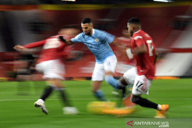 Liga Inggris: Duo Manchester berkuasa di papan atas