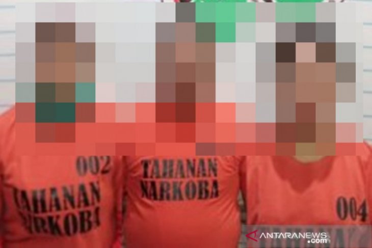Kasus narkoba di HST : Ibu-ibu ditangkap di Jembatan Kasarangan