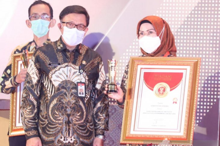 Pemkab Serang Raih Innovative Government Award 2020