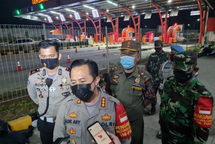 Polresta Tangerang siaga di perbatasan antisipasi demo ke Jakarta